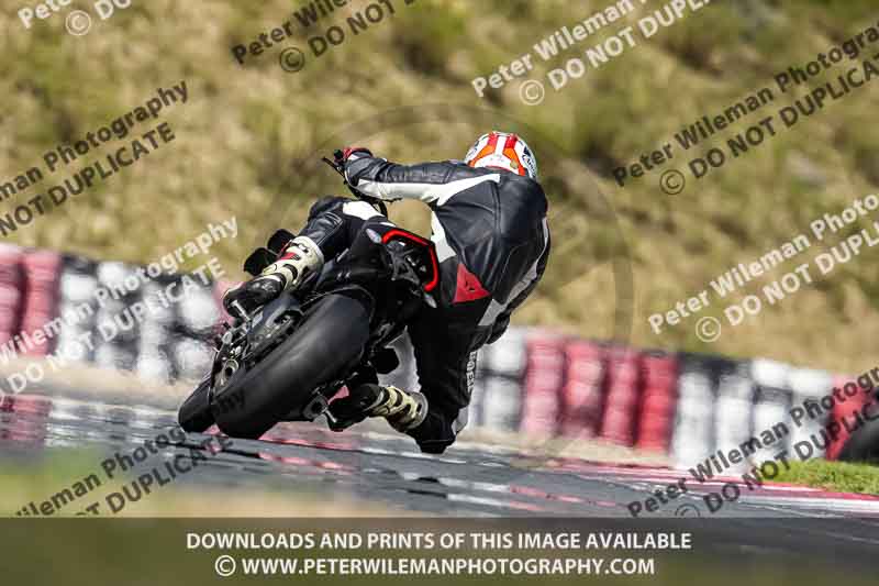 Circuito de Navarra;Spain;event digital images;motorbikes;no limits;peter wileman photography;trackday;trackday digital images